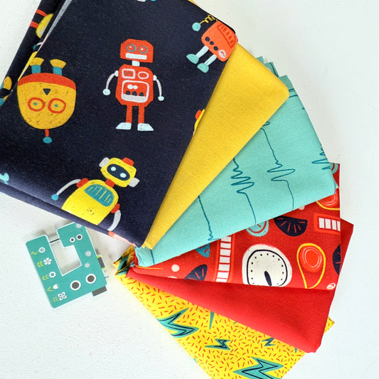 Fat Quarter Bundles: High Gear (GOTS)