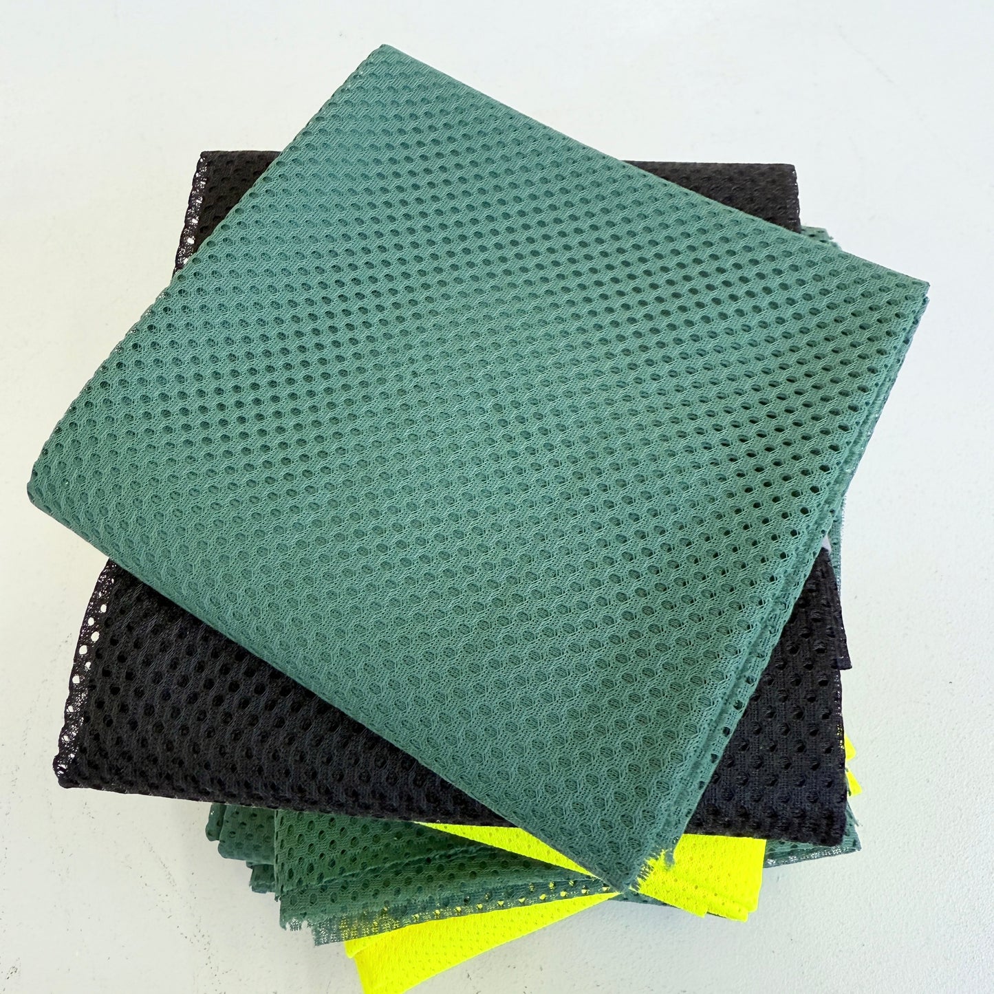 Air-Tech Airtex Soft Bag Mesh - Bottle Green (50 x 74cm Pre-Cut)
