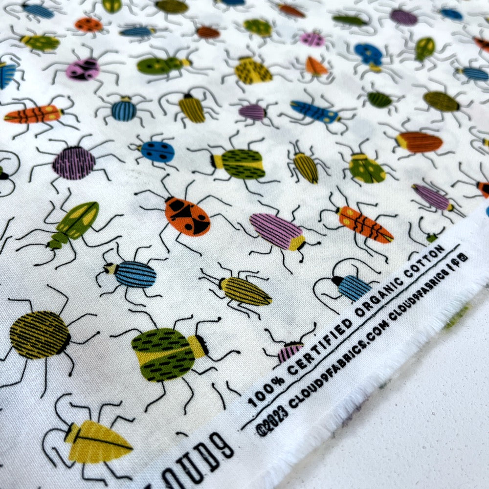 Cloud 9 Organic Cottons - Through The Window - Little Creatures Cream