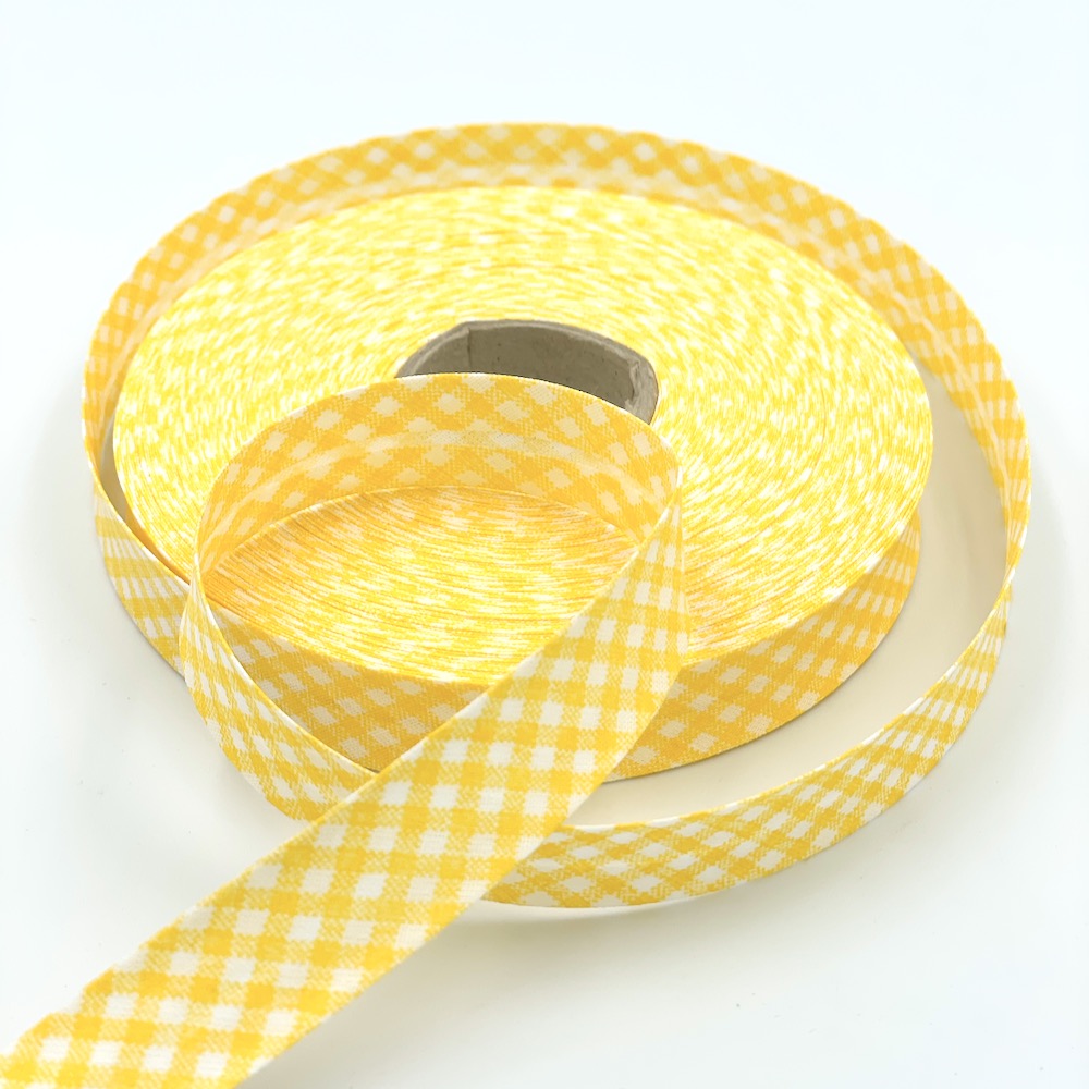 5m Roll of 18mm Gingham Bias Binding