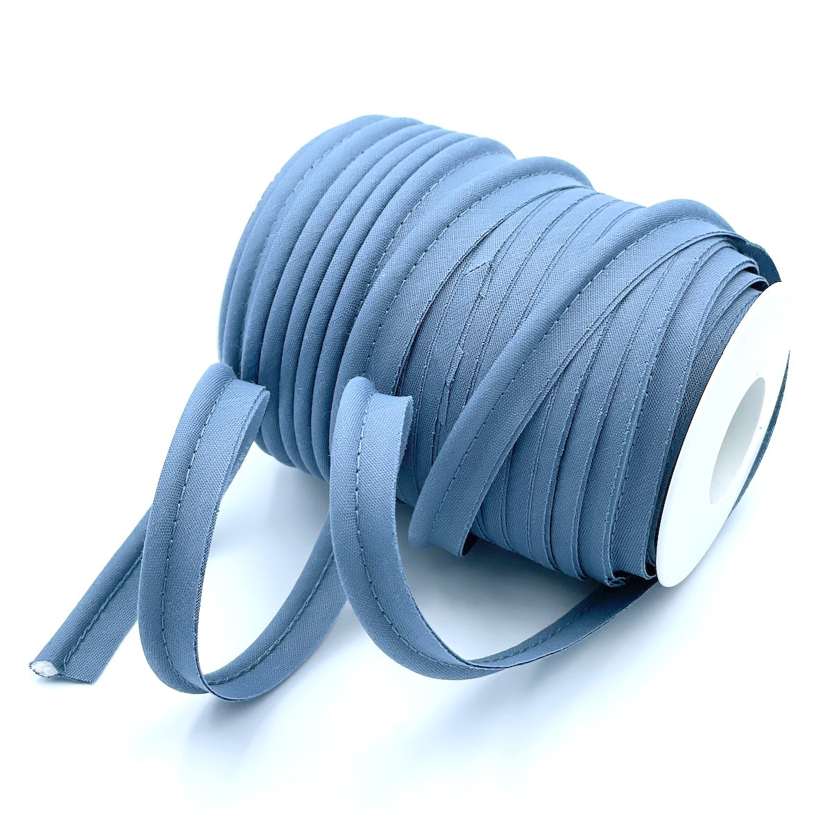 5m Roll of Plain Medium Piping Bias Binding