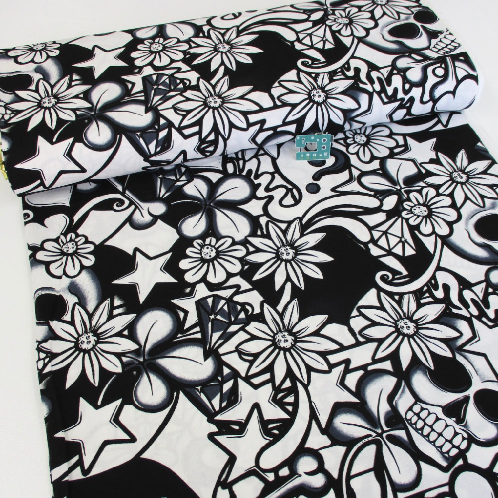 Remnant of Alexander Henry - Nicoles Prints - Street Skull Black White (128cm)