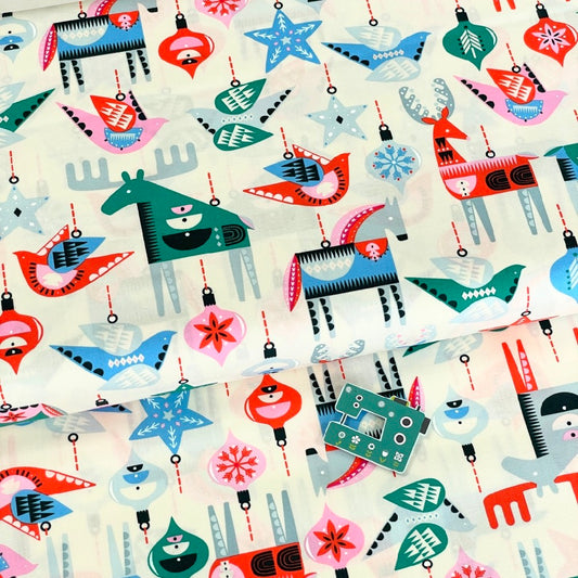 Remnant of Art Gallery - Christmas In The City - Scandi Ornaments (94cm)