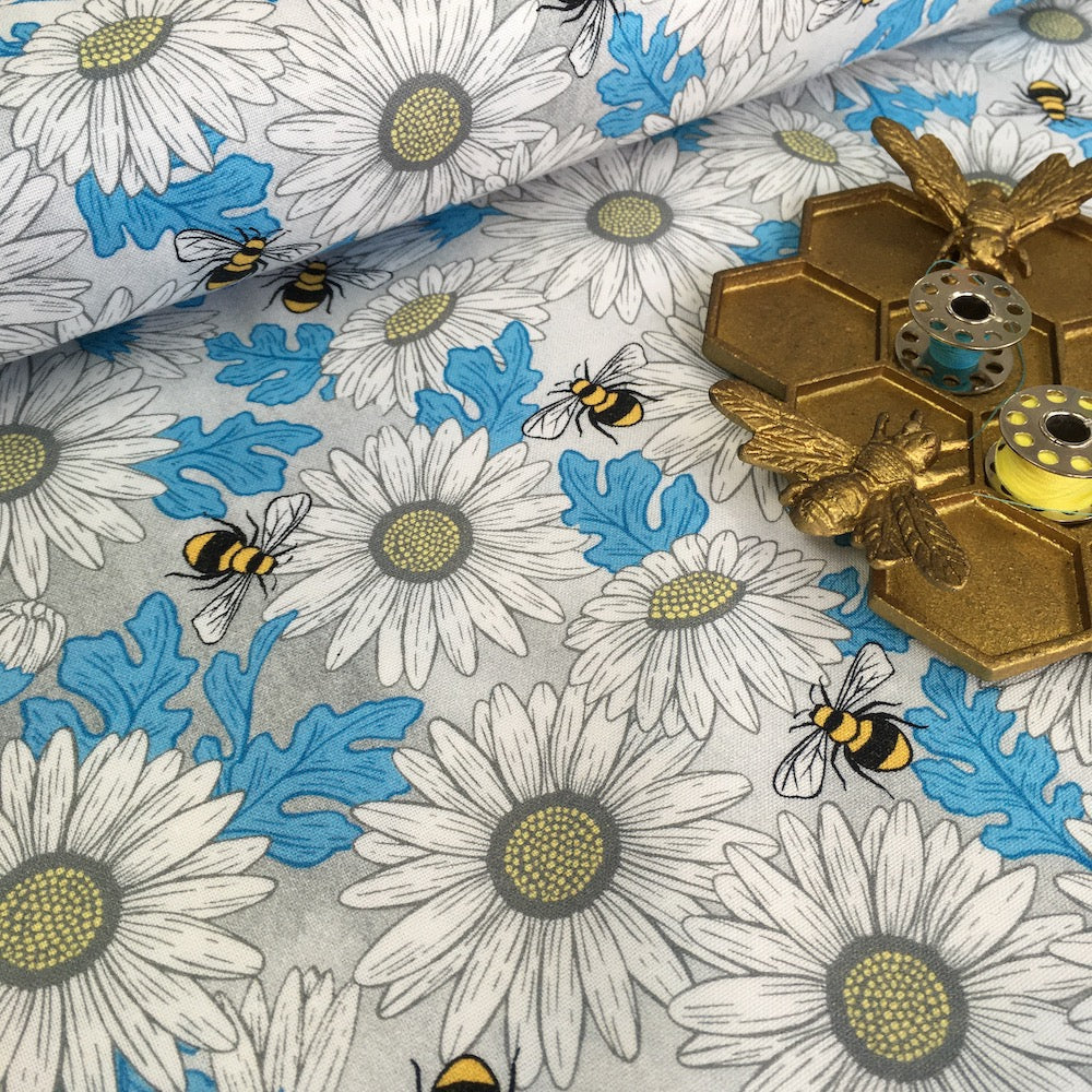 Michael Miller - Queen Bee by Diane Kappa - Feed The Bees Grey