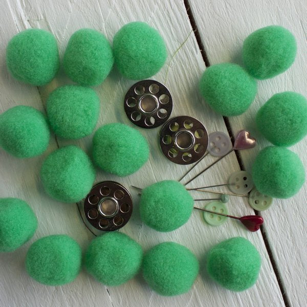 Jumbo Pom Pom Ball 100 Pack - Frumble Fabrics