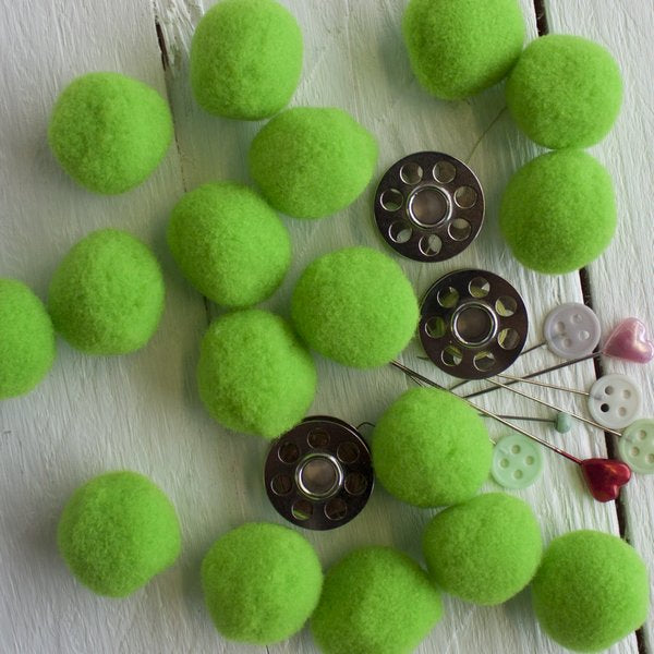 Jumbo Pom Pom Ball 100 Pack - Frumble Fabrics