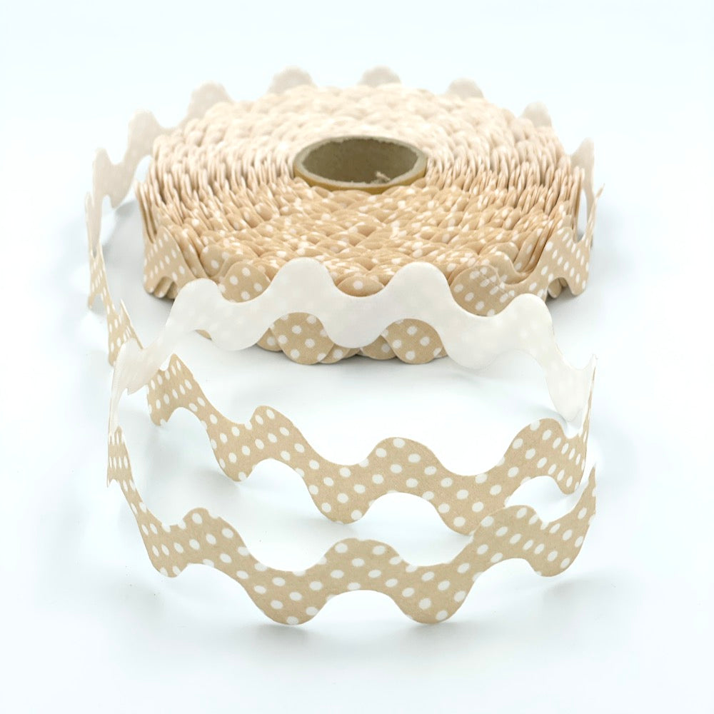 5m Roll of 30mm Polka Dot Ric Rac Bias