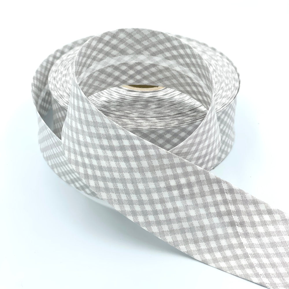 5m Roll of 40mm Gingham Bias Binding
