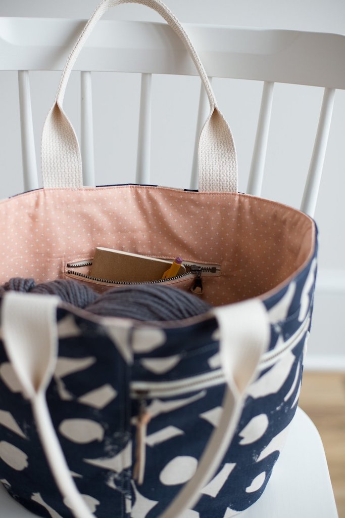 Crescent Tote Bag - Noodlehead Patterns - Frumble Fabrics