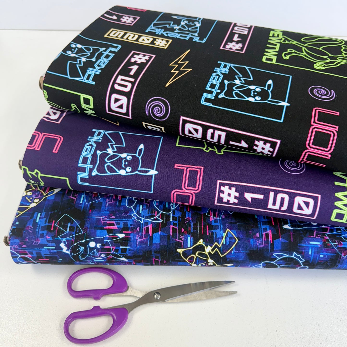 Robert Kaufman - Pokemon Neon Lights - Glowing Signs Black