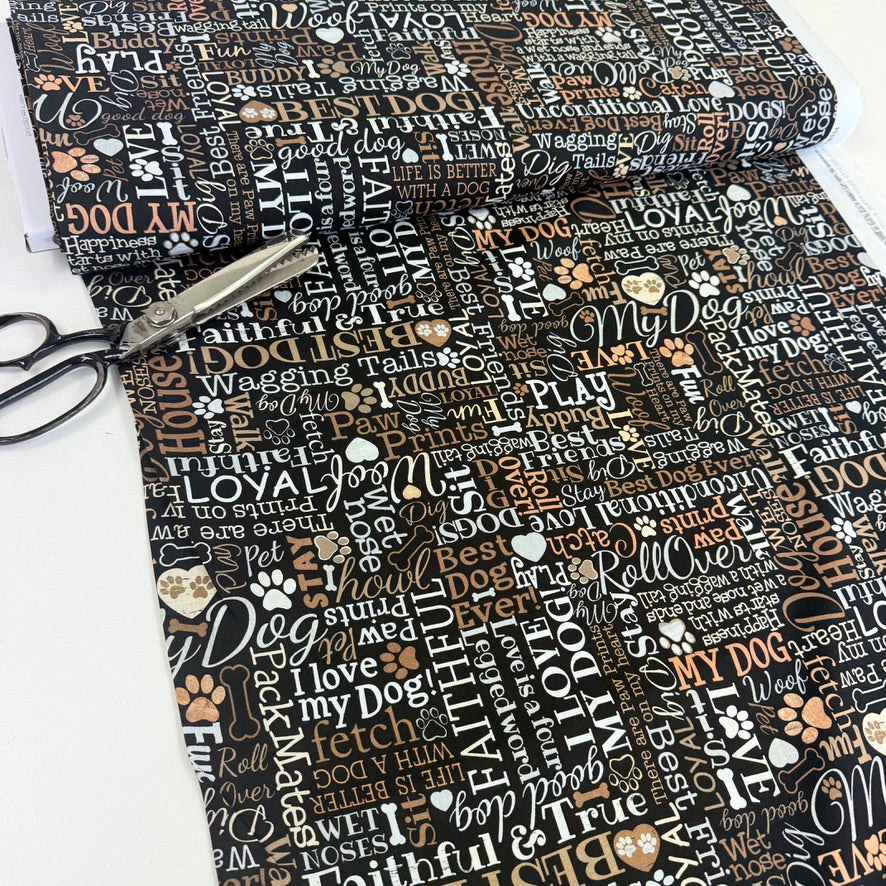 Timeless Treasures - I Love my Dog Text - Black