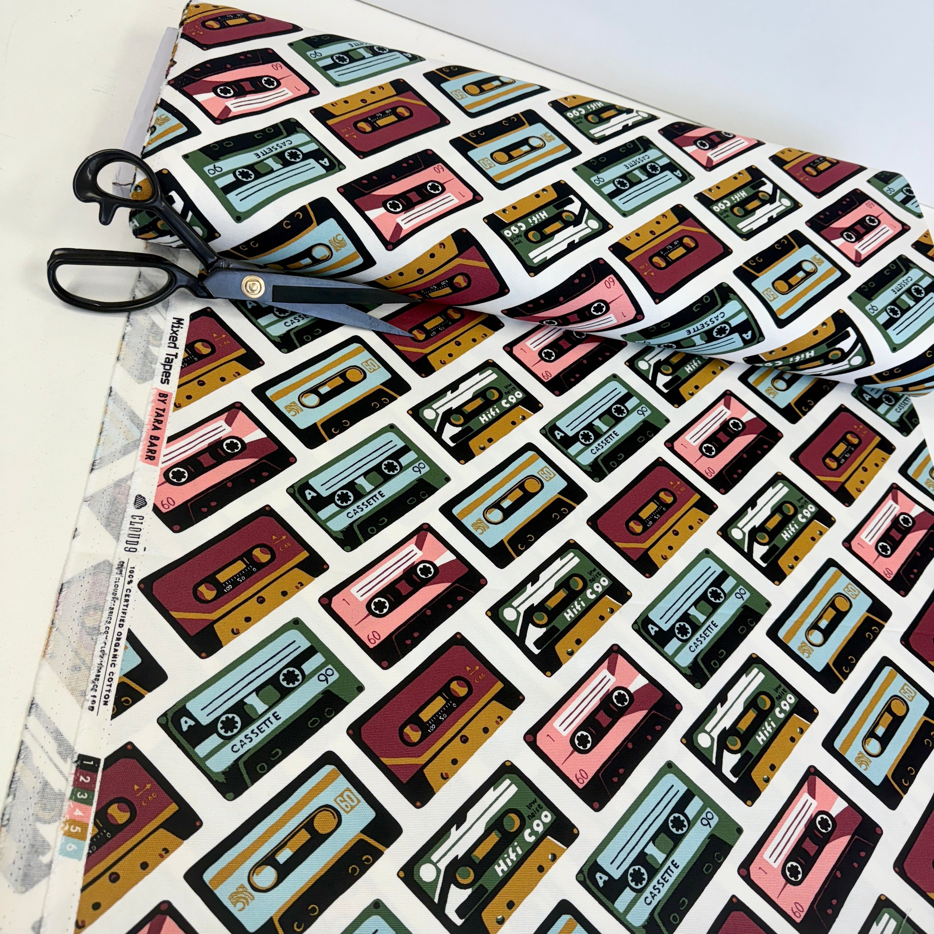 Cloud 9 Organic - Canvas Collective - Mix Tape