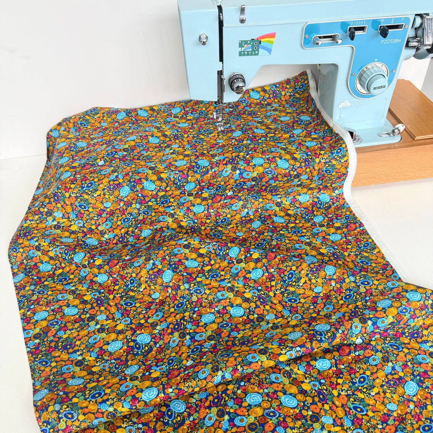 Timeless Treasures - Metallic Geo Floral - Navy