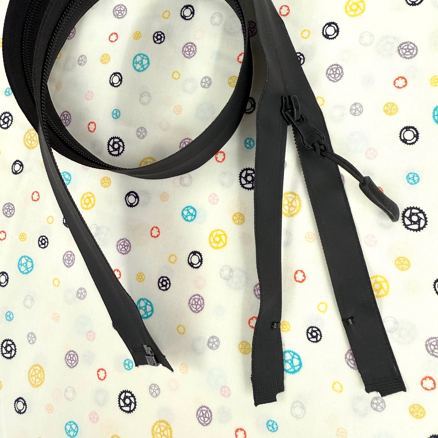 Black Waterproof Zips: Closed 16cm & Open 85cm