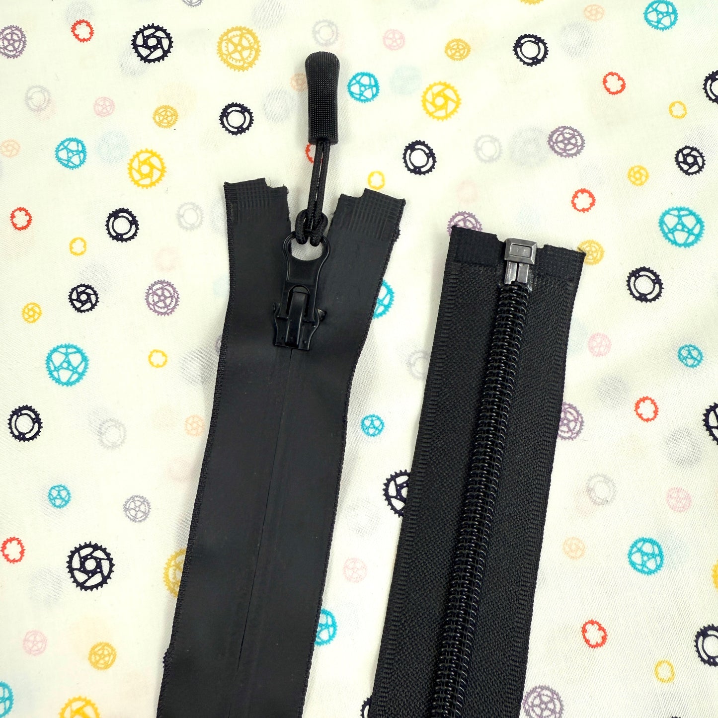 Black Waterproof Zips: Closed 16cm & Open 85cm