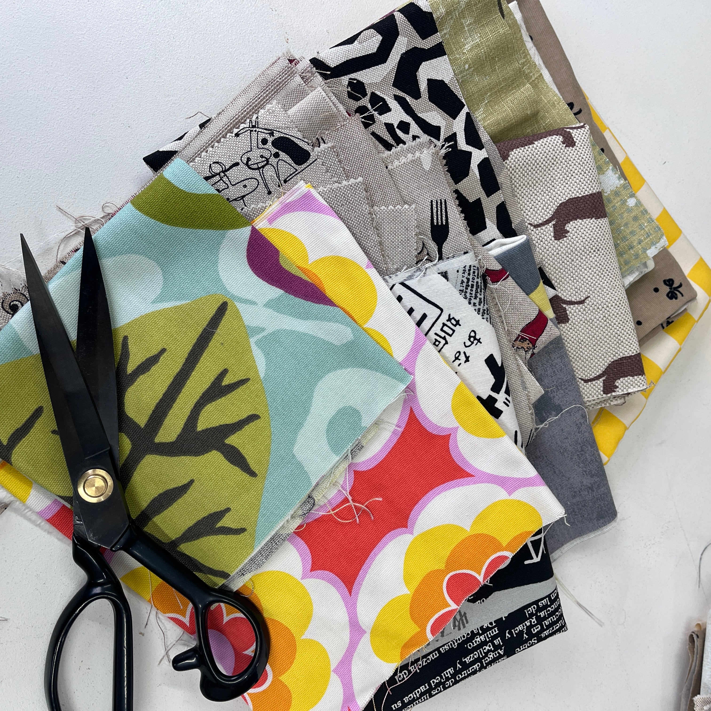 CLEARANCE Print & Pattern Canvas, Drill & Twill Fabric Remnant 1kg