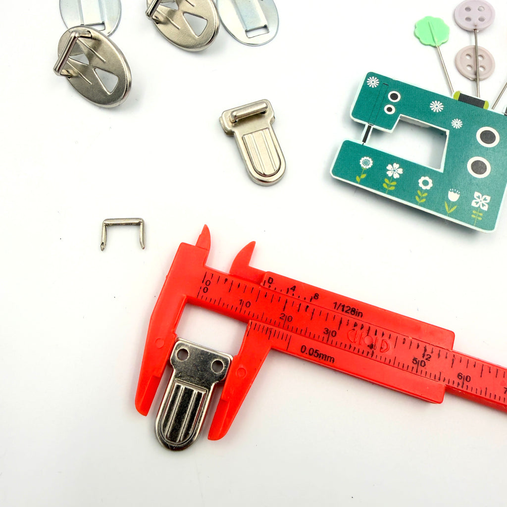 16mm Mini Tuck Lock Clasp (x2 Pack)