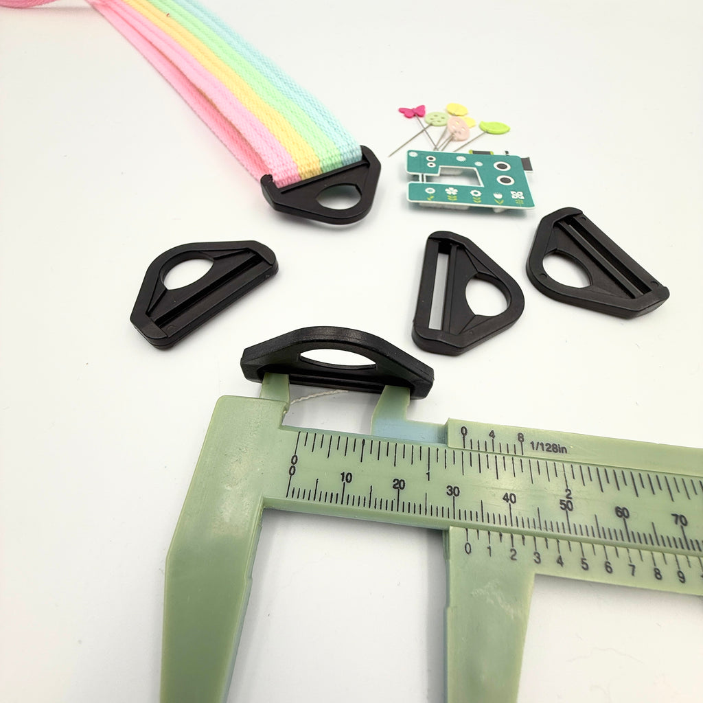 32mm Delrin Triangle Rings - Black - Pack of 5
