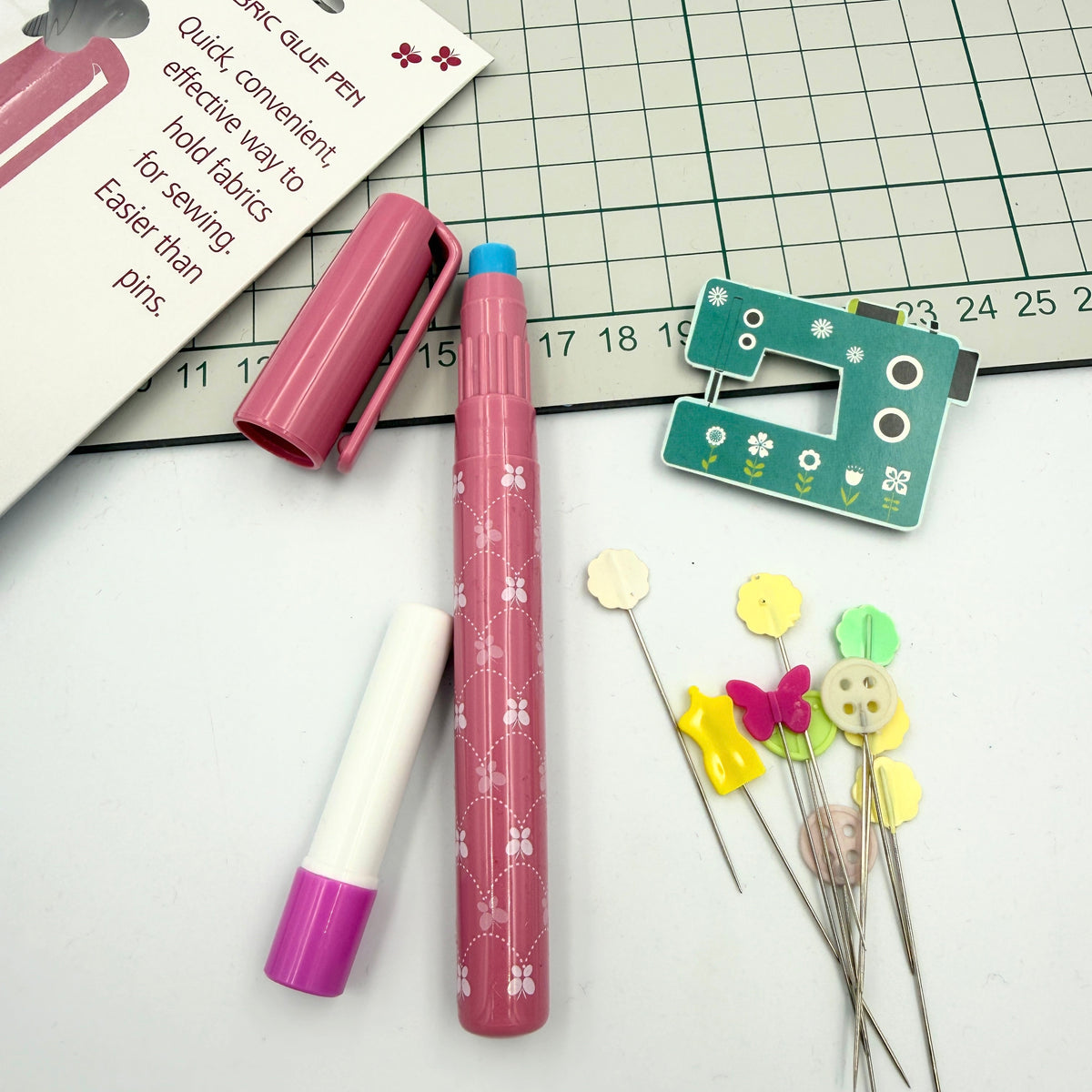 Sewline Fabric Glue Pen + Refill