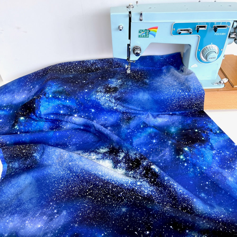 Timeless Treasures EXTRA WIDE 275cm - Space Galaxy - Blue