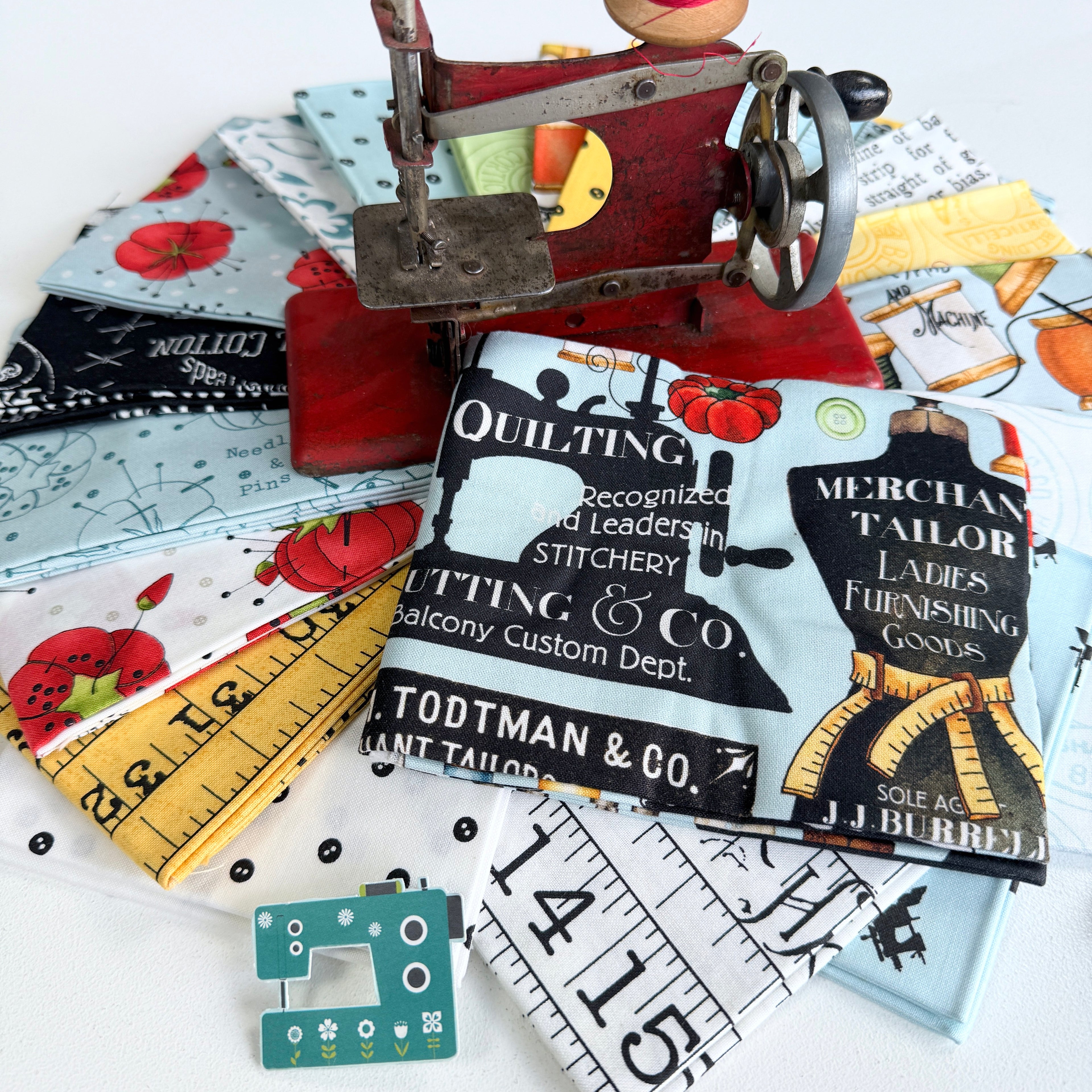 Fat Quarter Bundles: She Who Sews - Pack One Yellows