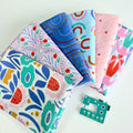 Fat Quarter Bundles: Universal Love (GOTS)