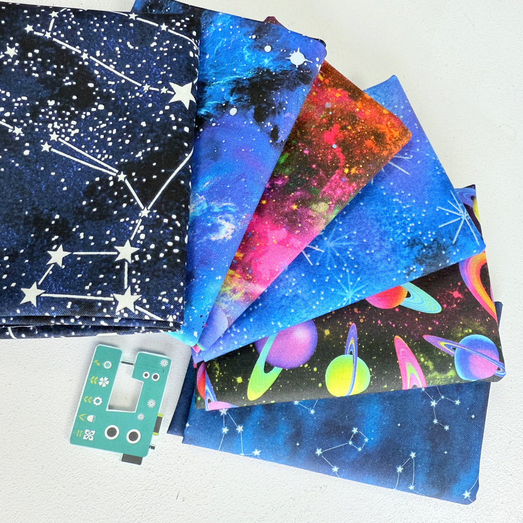 Fat Quarter Bundles: Timeless Space Mix