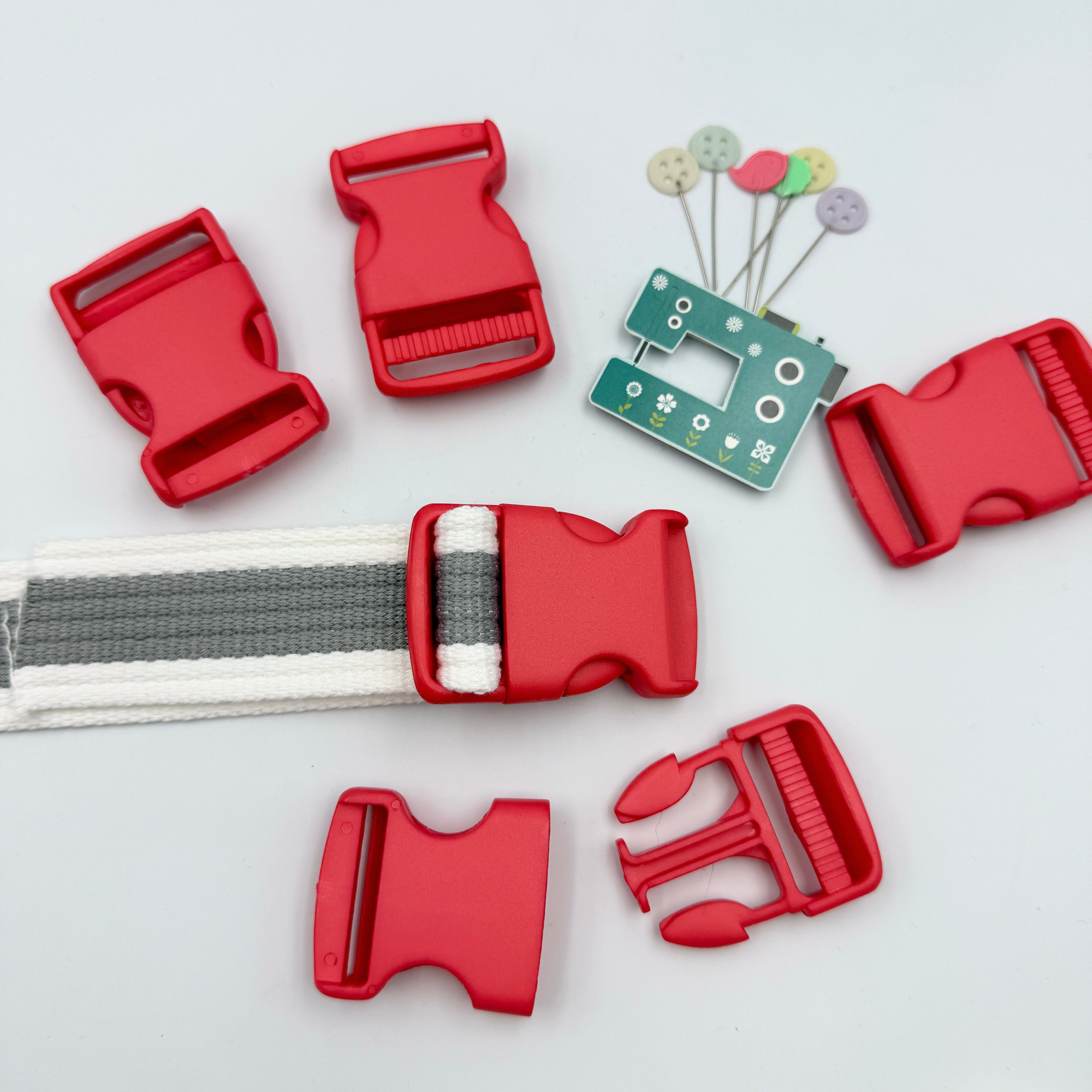 30mm Delrin Plastic Buckle - Bright Colours - 5 pack