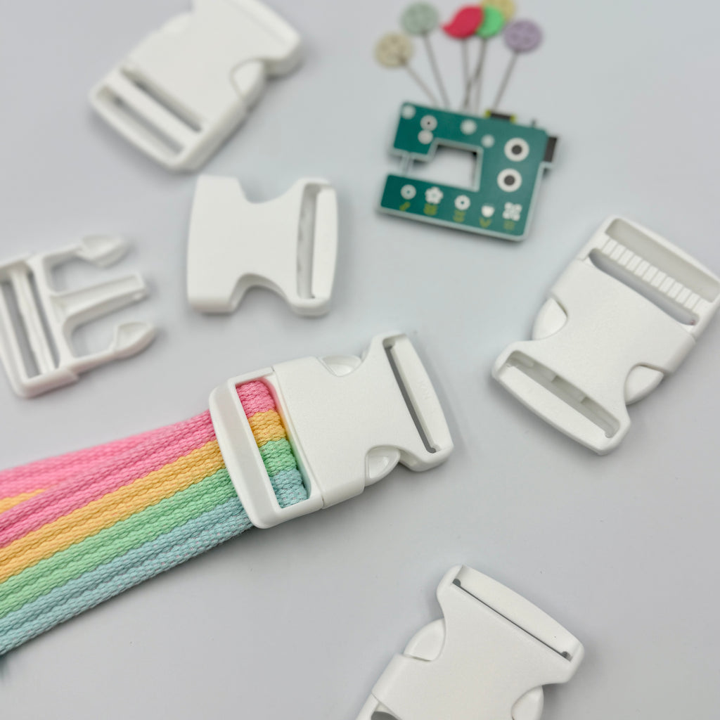 30mm Delrin Plastic Buckle - Bright Colours - 5 pack