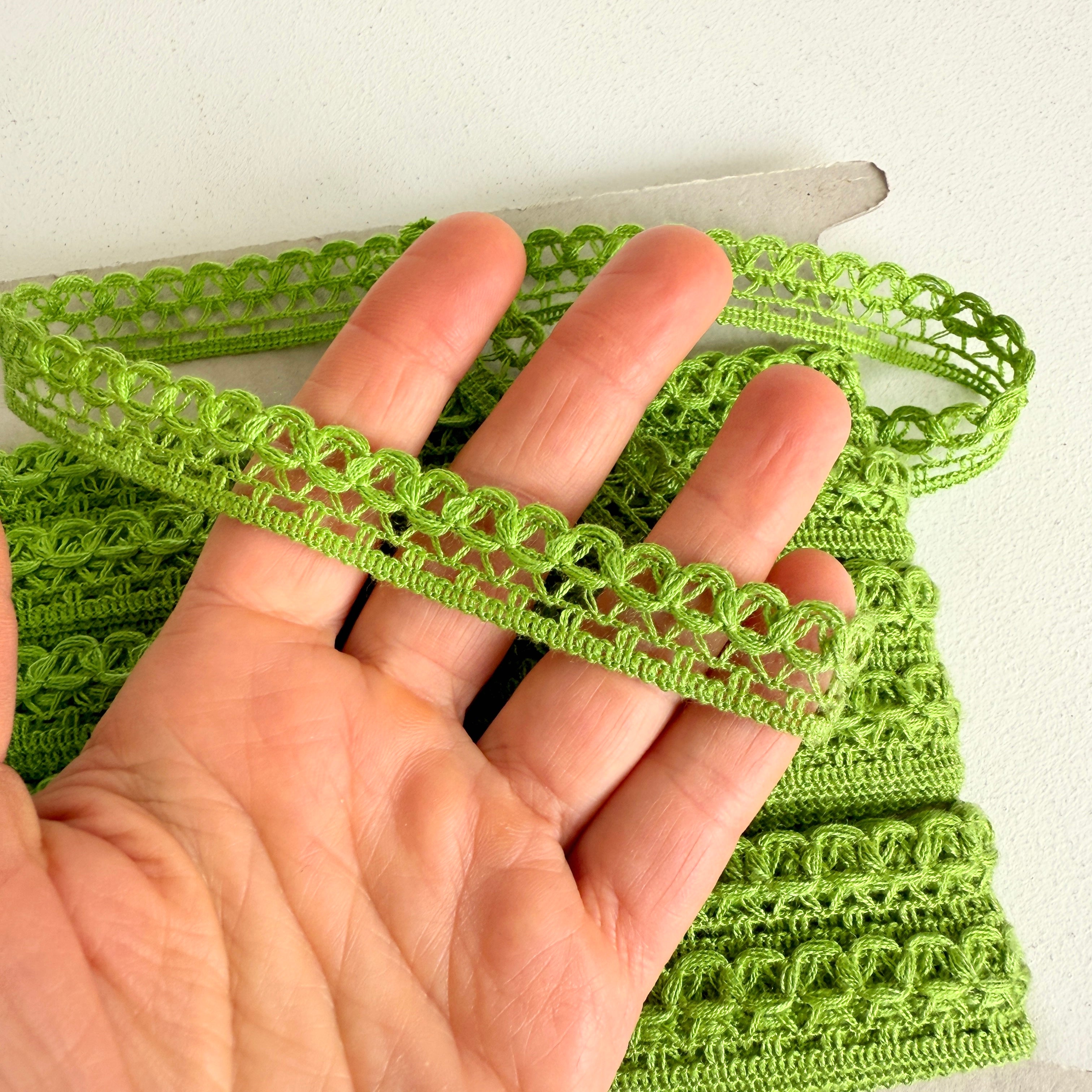 CLEARANCE: Acrylic Lace Reds - 15 Colours - Approx. 20m