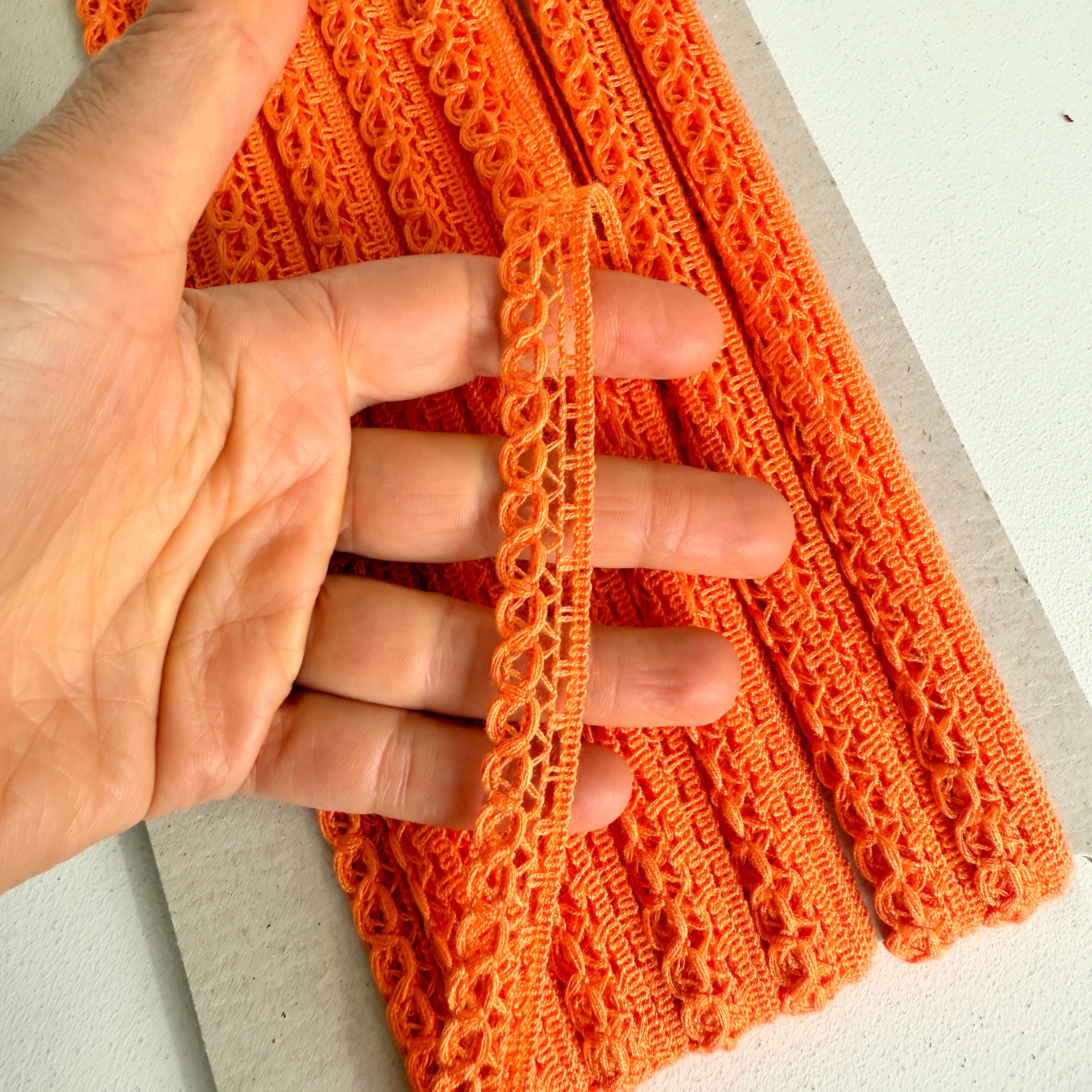 CLEARANCE: Acrylic Lace Reds - 15 Colours - Approx. 20m