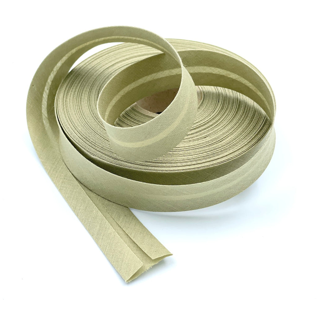 5m Roll of Plain 25mm Bias Binding Tape