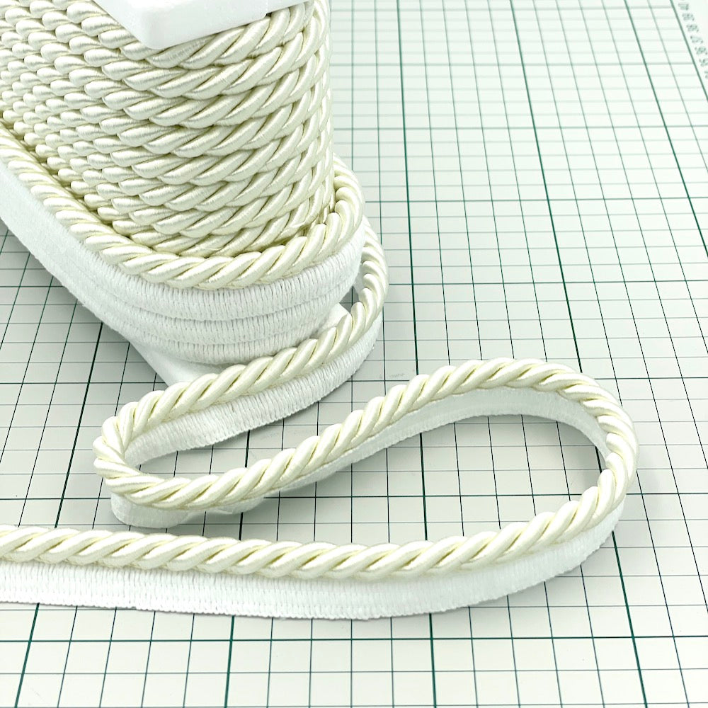 8mm Large Flanged Furniture Cord Trim