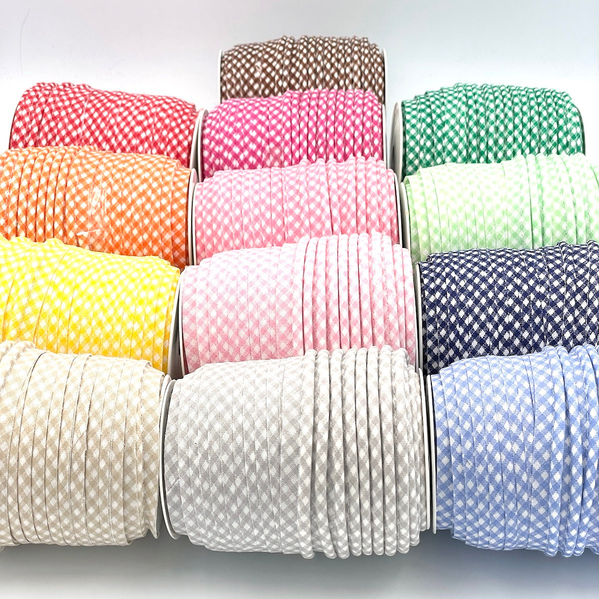 25m Reel of Medium Gingham Piping Bias Binding