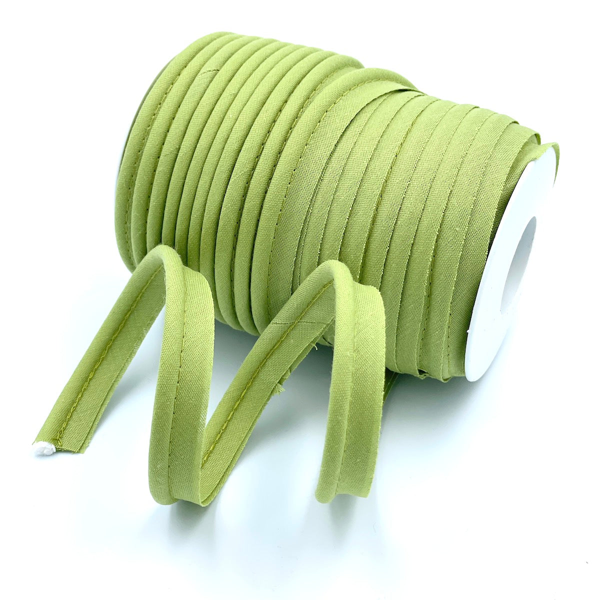 25m Reel of Plain Medium Piping Bias Binding