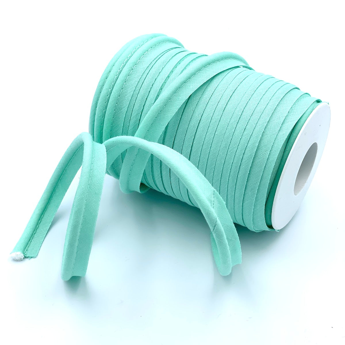 25m Reel of Plain Medium Piping Bias Binding
