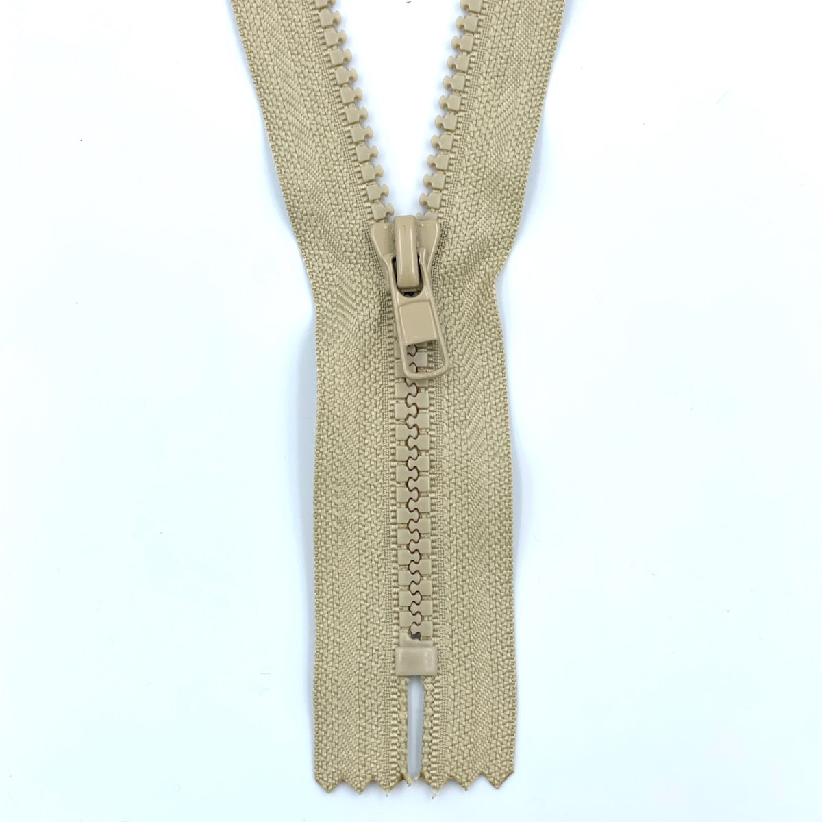 65cm Plastic Chunky Zips - Size No.5 - Open End