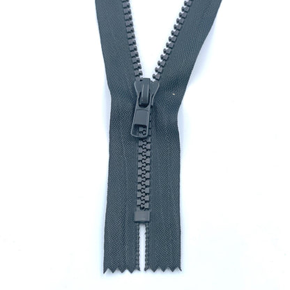 25cm Plastic Chunky Zips - Size No.5 - Closed End