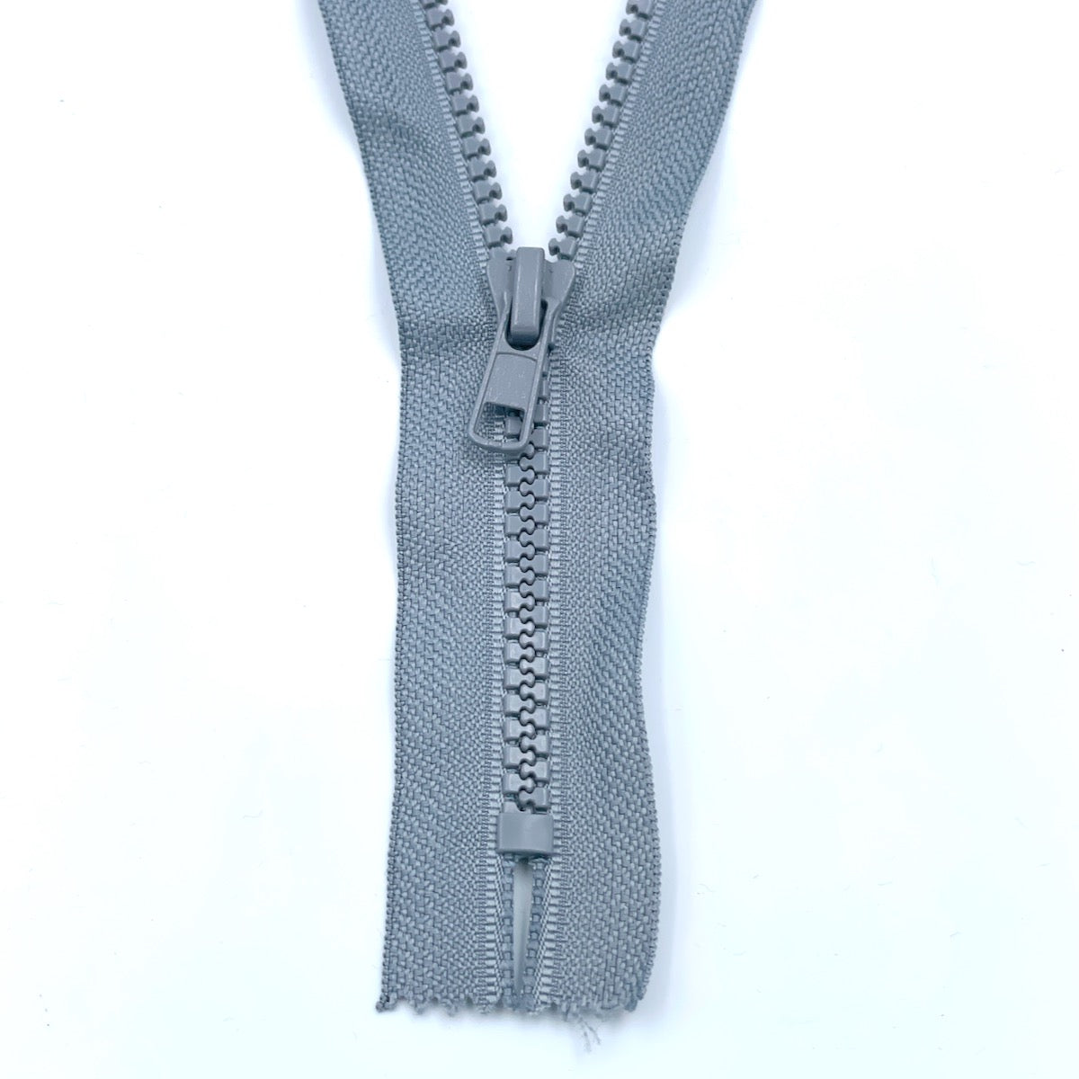 17cm Plastic Chunky Zips - Size No.5 - Closed End