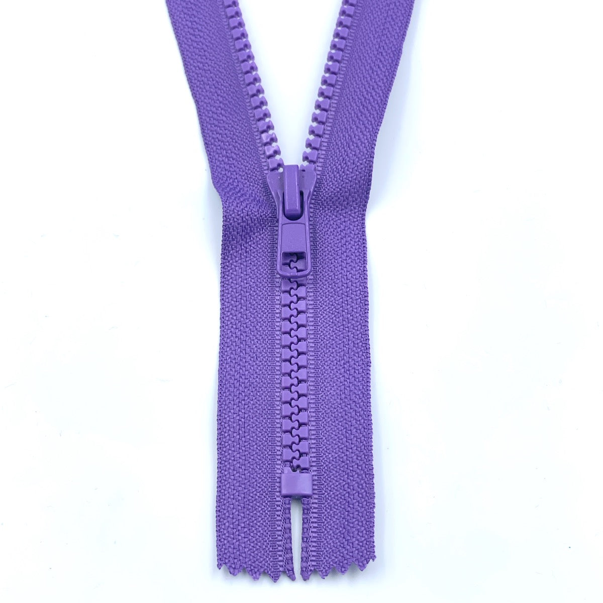 65cm Plastic Chunky Zips - Size No.5 - Open End