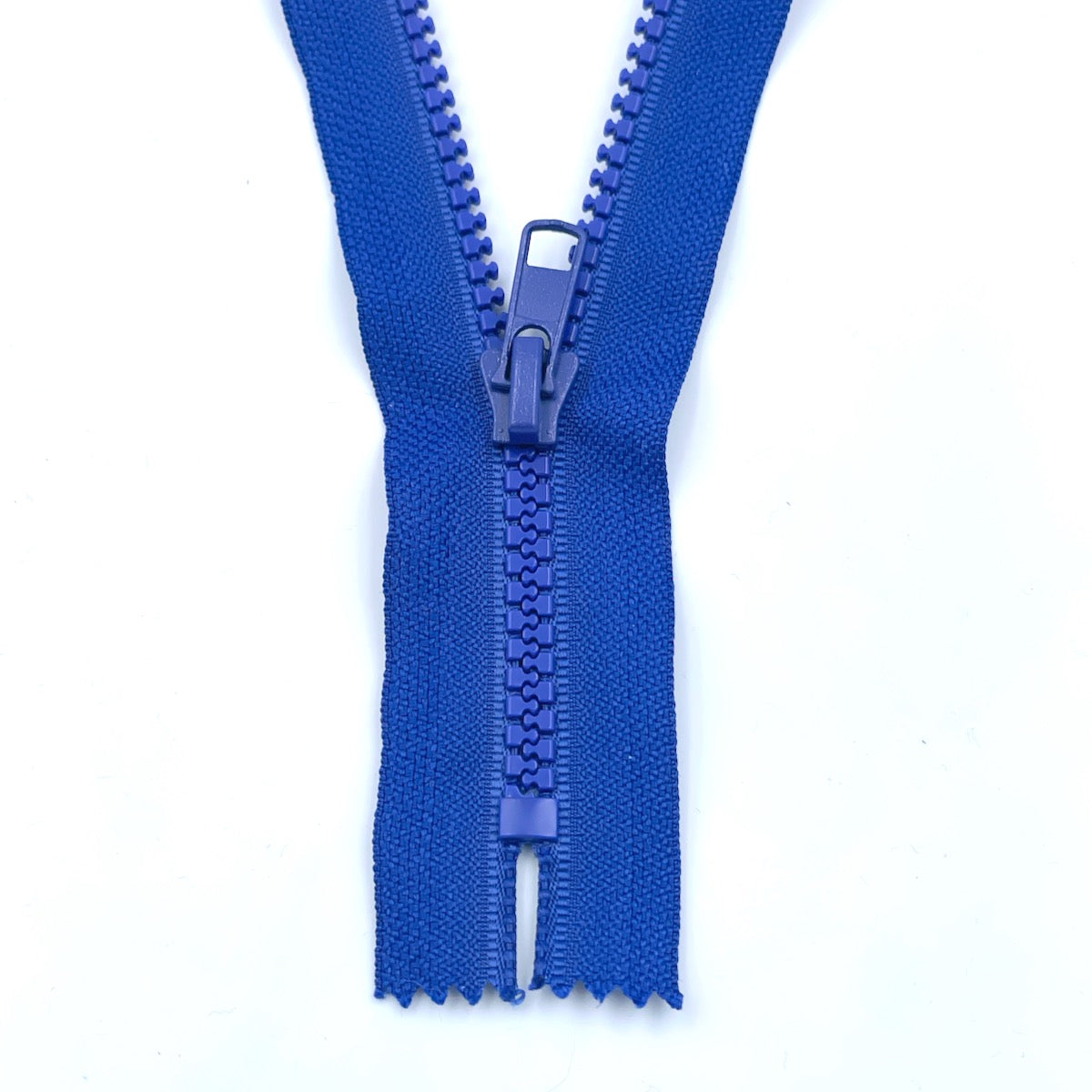 25cm Plastic Chunky Zips - Size No.5 - Closed End