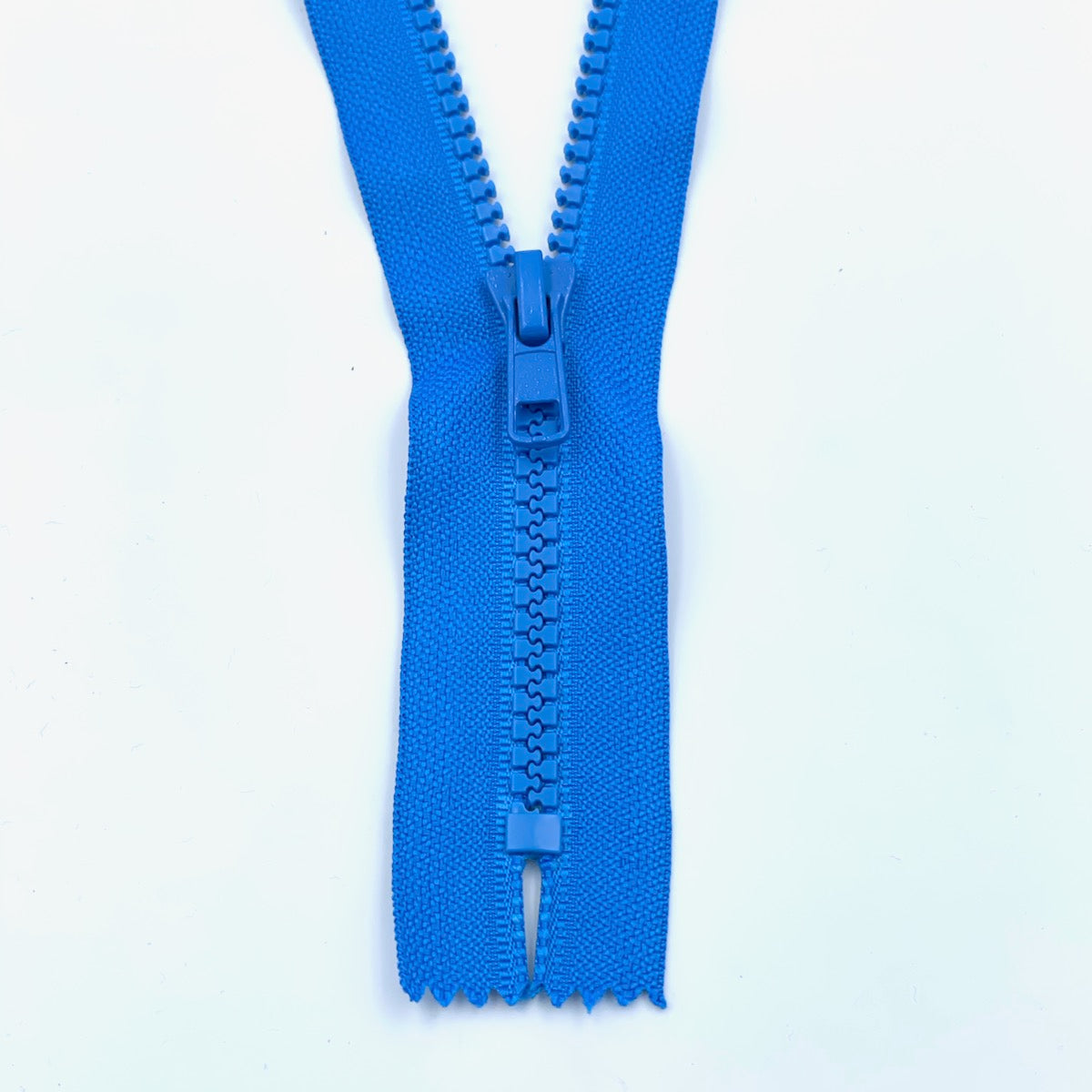 25cm Plastic Chunky Zips - Size No.5 - Closed End