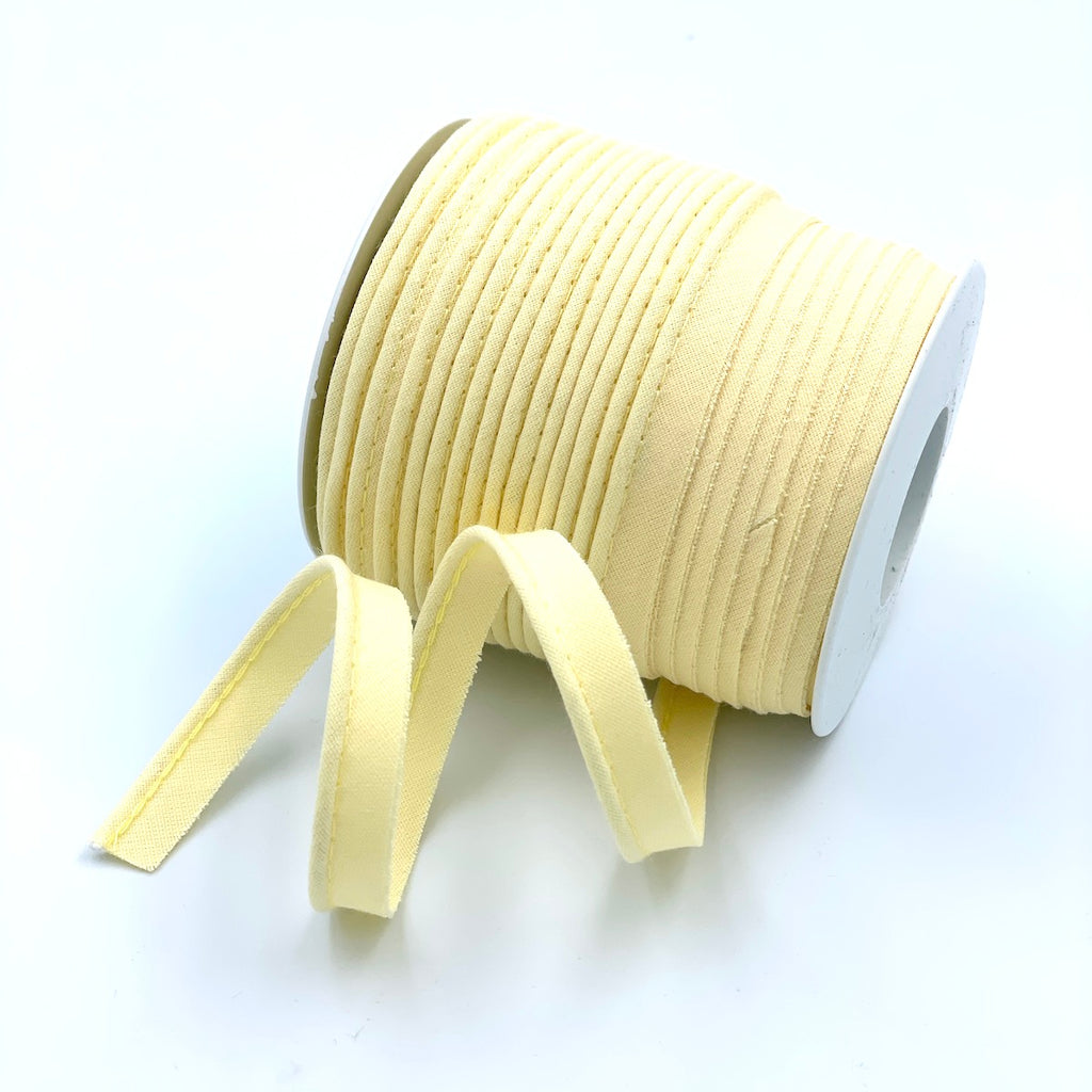 25m Reel of Plain Small Piping Bias Binding
