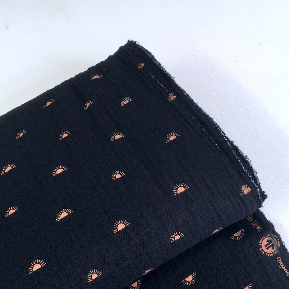 Remnant of Sunrise Spot - GOTS Double Gauze - Black (179cm)