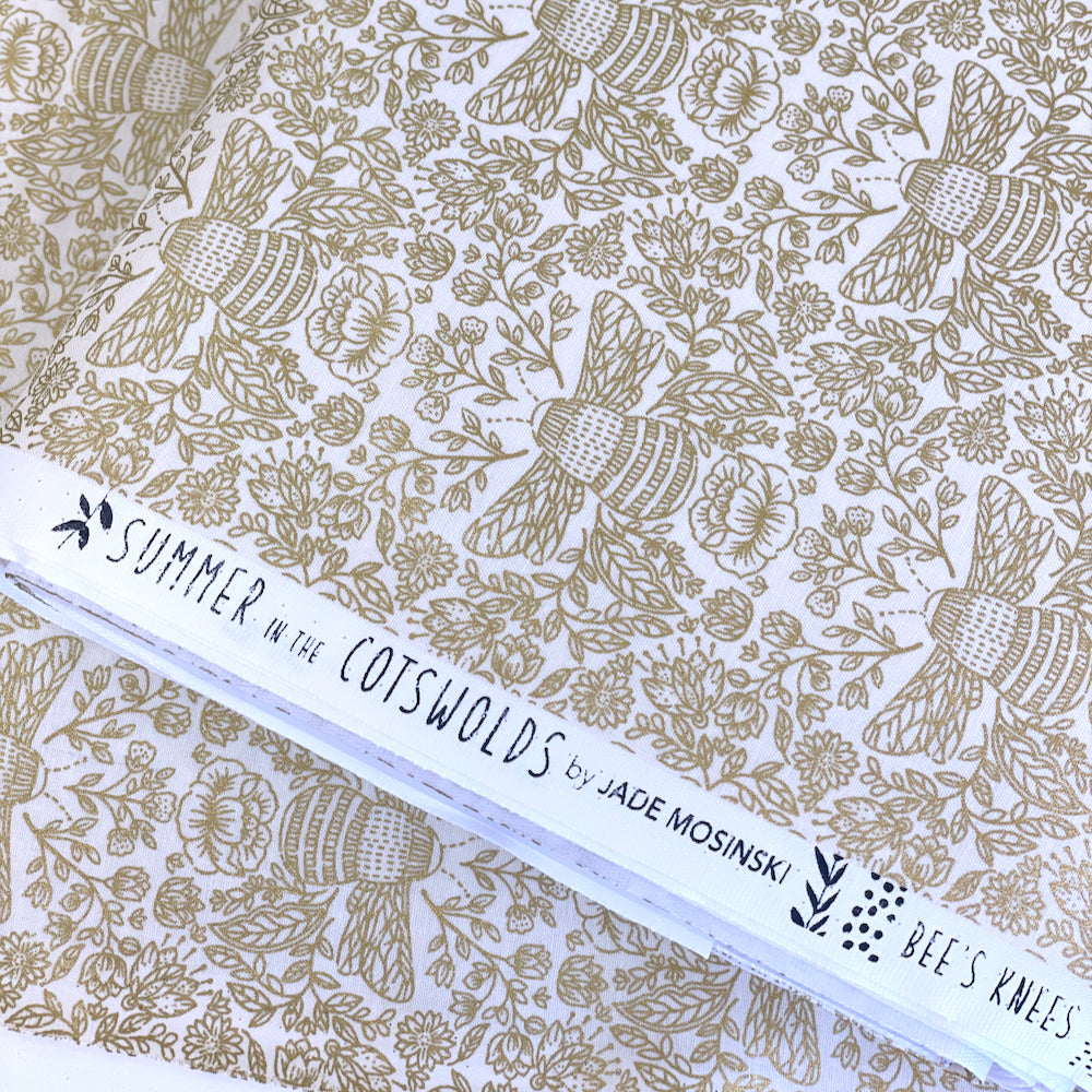 RJR Fabrics - Summer In The Cotwolds - Metallic Bee Knees High Noon