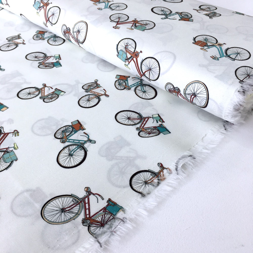 London Commute Cotton Lawn Fabric Ivory - Frumble Fabrics