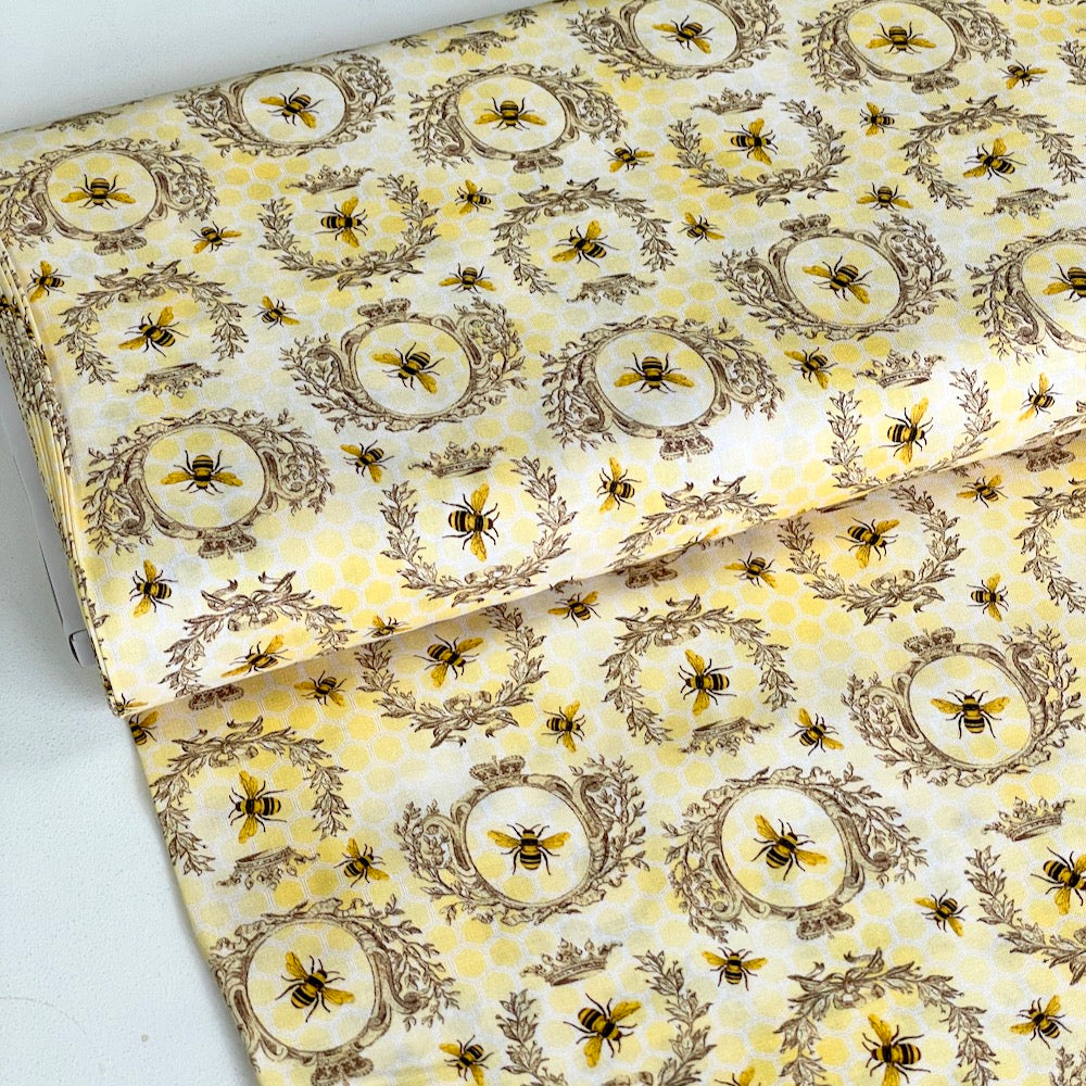 Timeless Treasures - Queen Bee - Gold Bees and Crests Honey