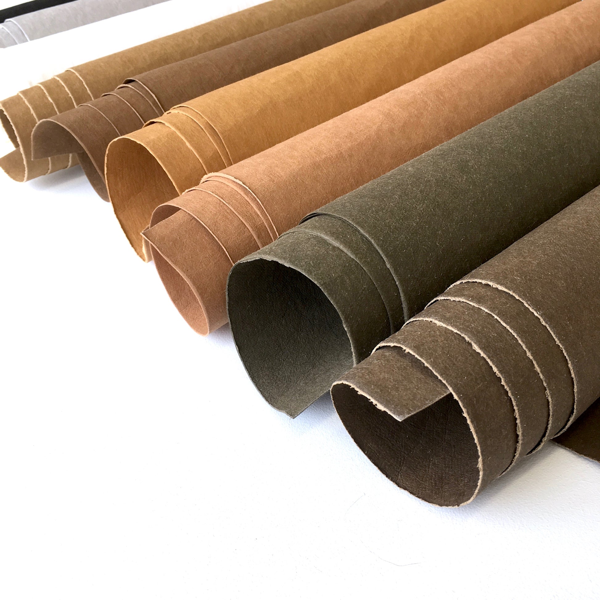 HappyHide Vintage Vegan Leather 0.55mm - Frumble Fabrics