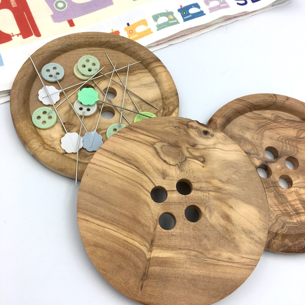 x1 Giant Olive Wood Natural Button - 8cm / 3 inch - 125L