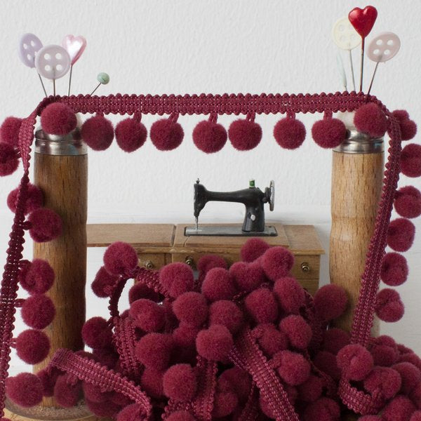 Medium Pom Pom Trim - Frumble Fabrics